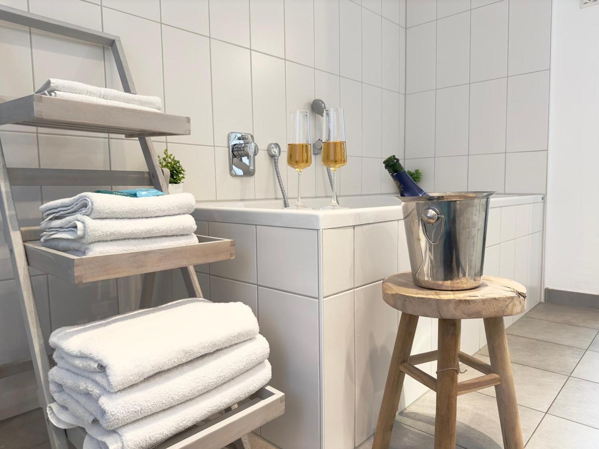 Luxury Old Town Suite - Xxl Terrasse & Xxl Penthouse Heidelberg Eksteriør bilde